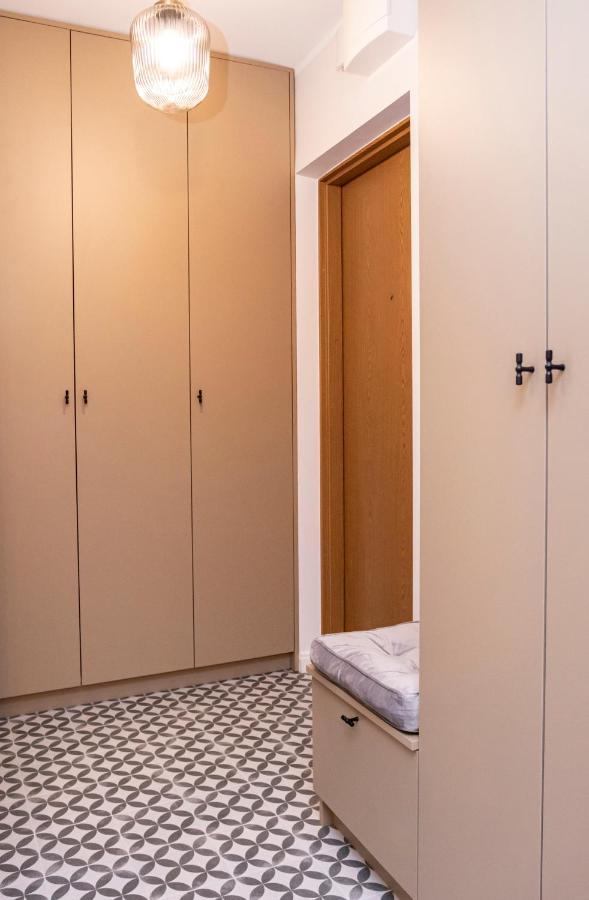 Apartament Przy Metrze Wierzbno Z Nuta Vintage Warszawa Eksteriør bilde